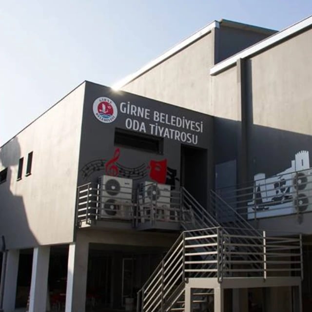 Girne Belediyesi Oda Tiyatrosu Logo
