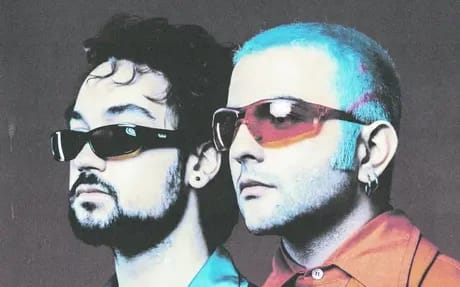 Perdenin Ardındakiler Konseri