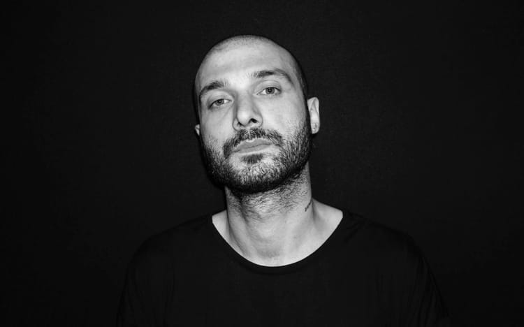 Sansar Salvo Konseri