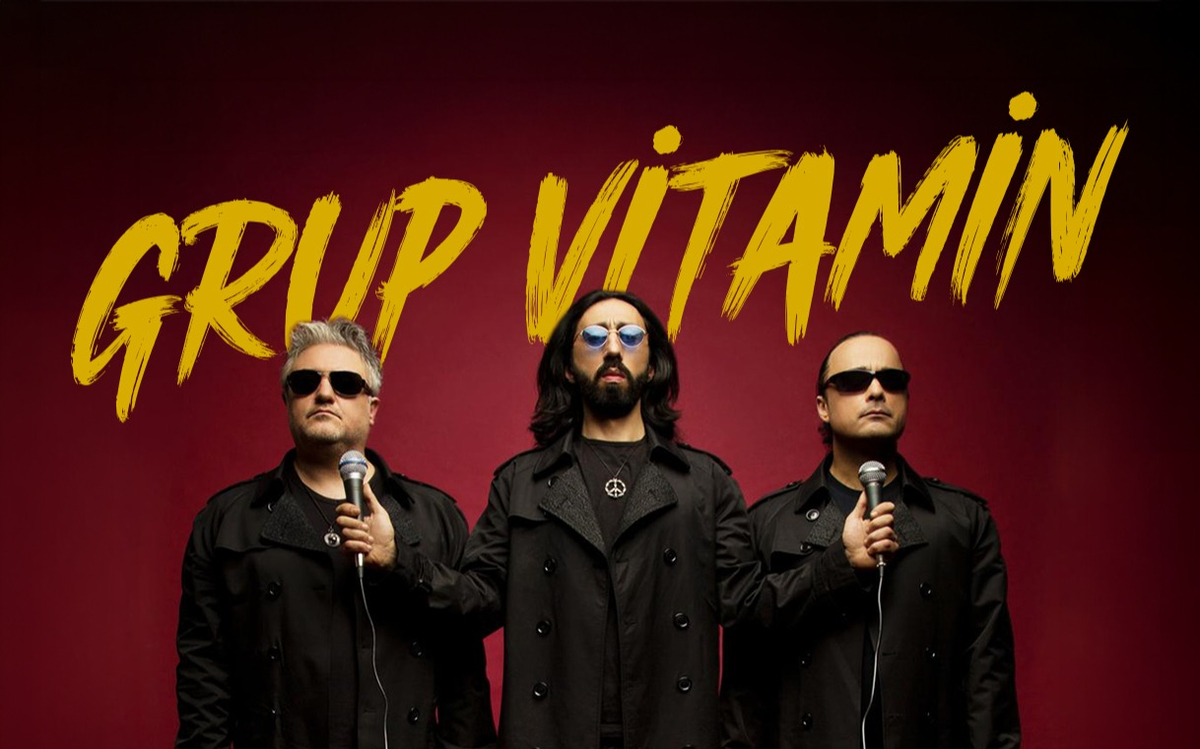 Grup Vitamin & DJ Retro 90's 00's Vintage Party