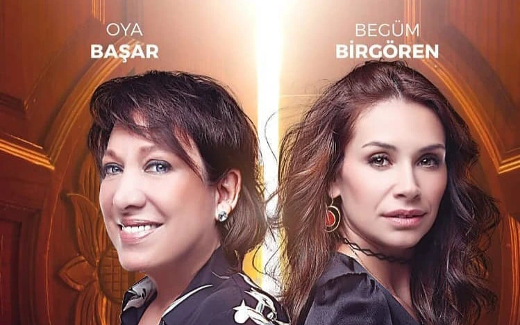 Plastik Aşklar – Oya Başar & Begüm Birgören