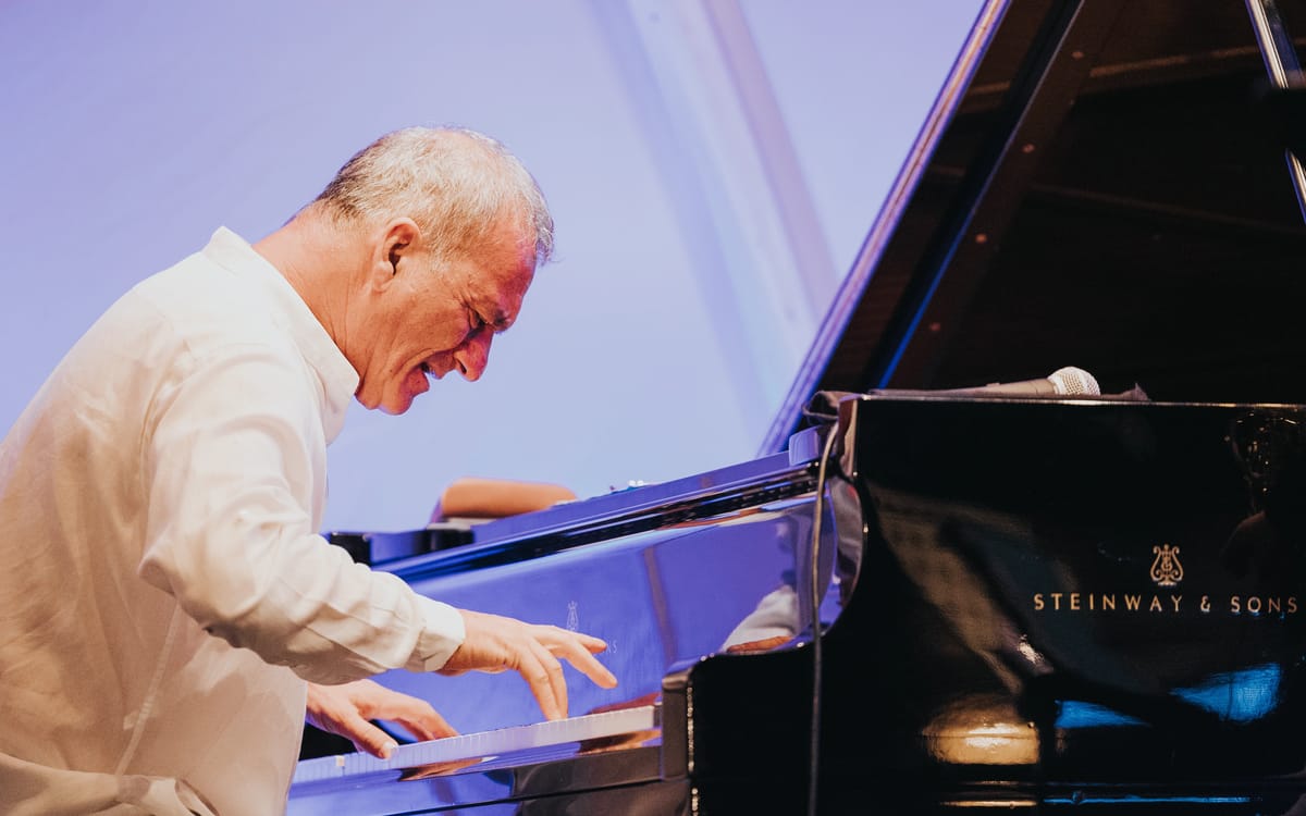 Kerem Görsev Trio