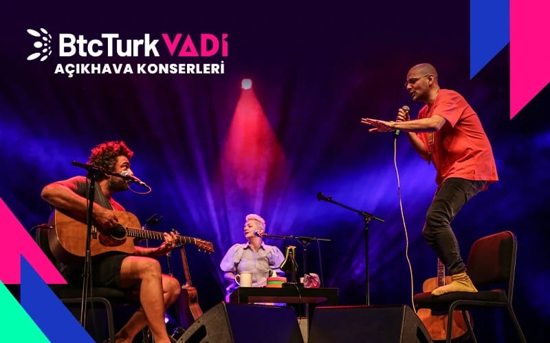 Büyük Ev Ablukada Akustik