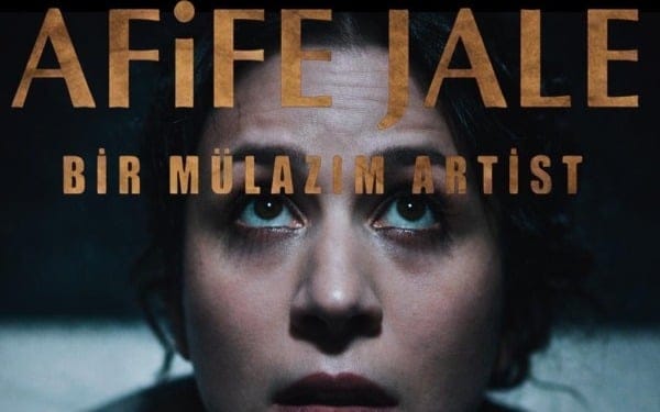 Bir Mülâzım Artist Afife Jale Tiyatro Oyunu
