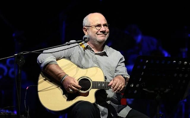 Bülent Ortaçgil - Grup Gündoğarken Konseri