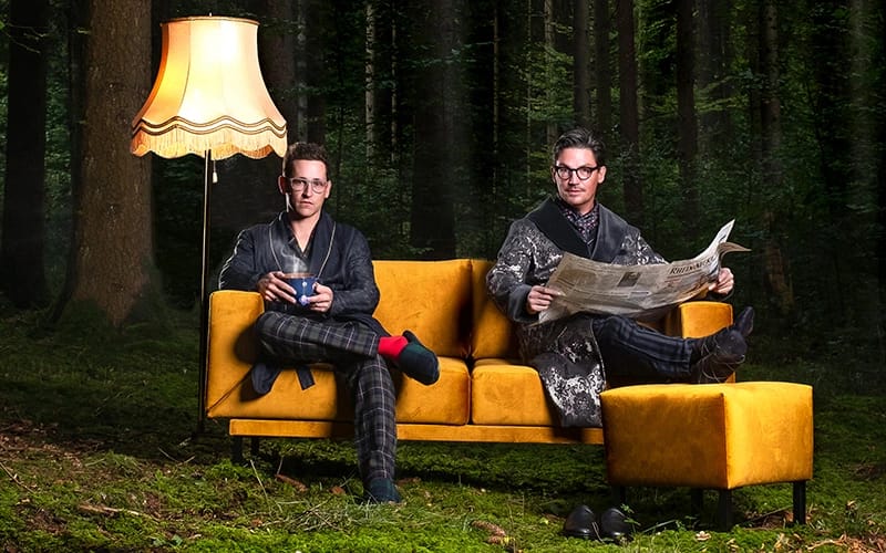 Cafe Del Mundo GuitaRevolution