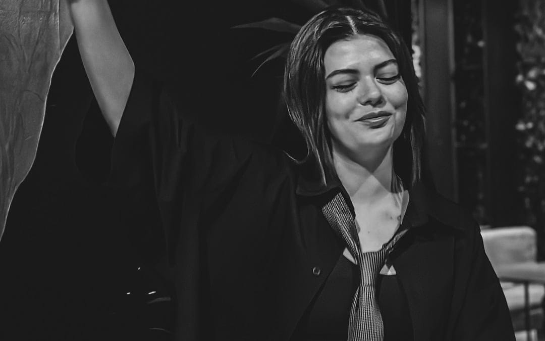 DJ Büşra