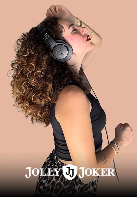 DJ Ece Kanmaz