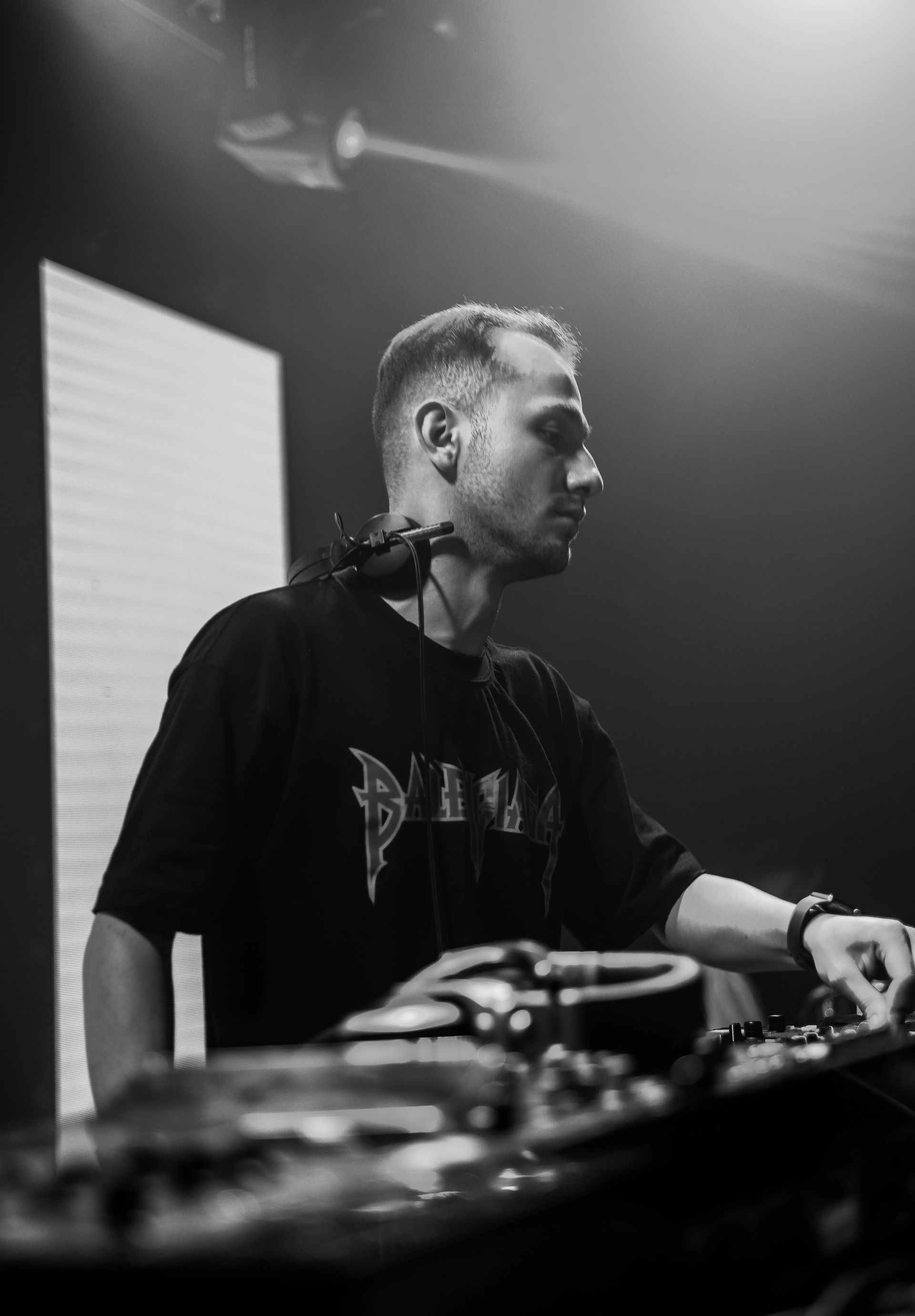 DJ Emre Demirağ  İle Türkçe Pop Gecesi