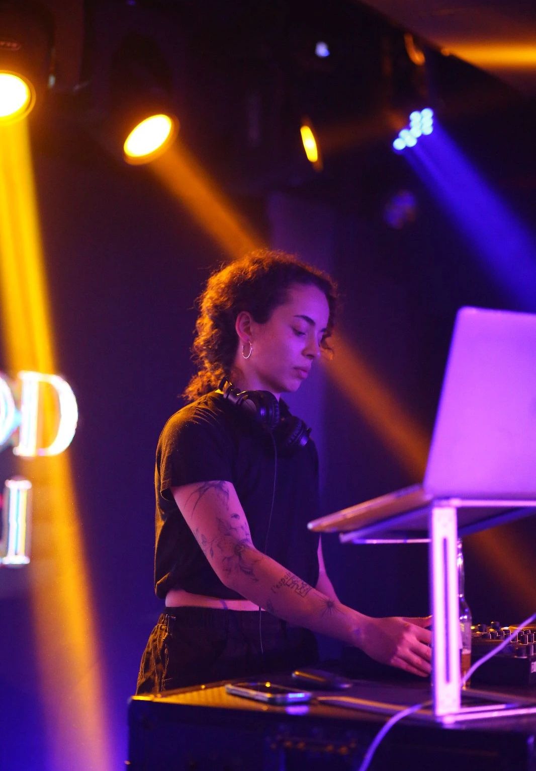 Dj Melis Kaplan & Warm Up Yaren Küçük 90’lar 2000’ler Türkçe Pop Gecesi