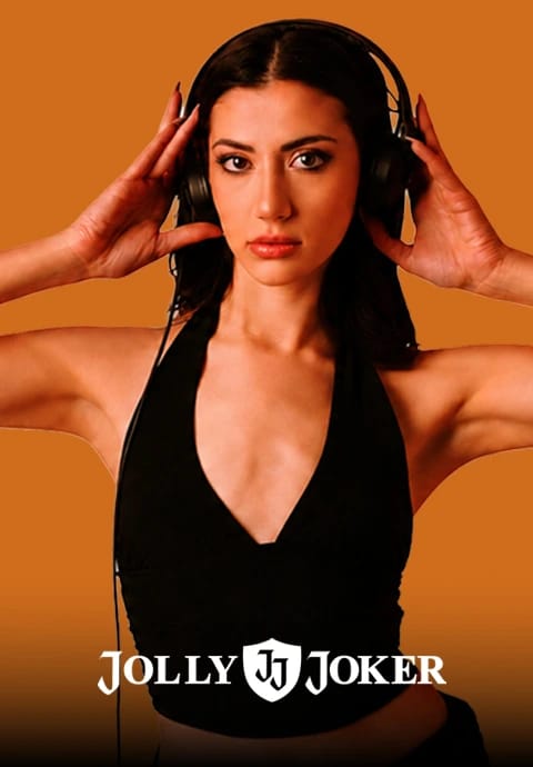 DJ Sibel Kaçan