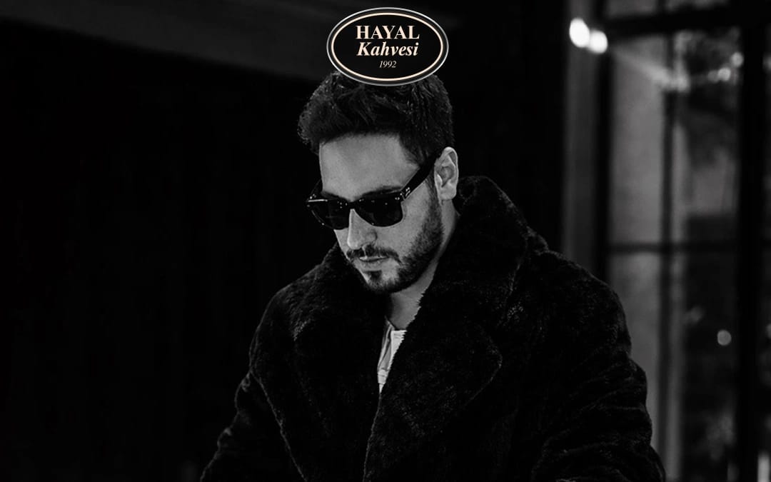 DJ Tarık Acımaz ile Geçmişten Günümüze 90'lar 2000'ler Türkçe Pop