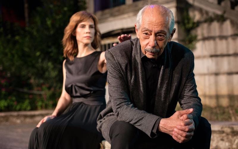 Genco Erkal ile Yaşamaya Dair