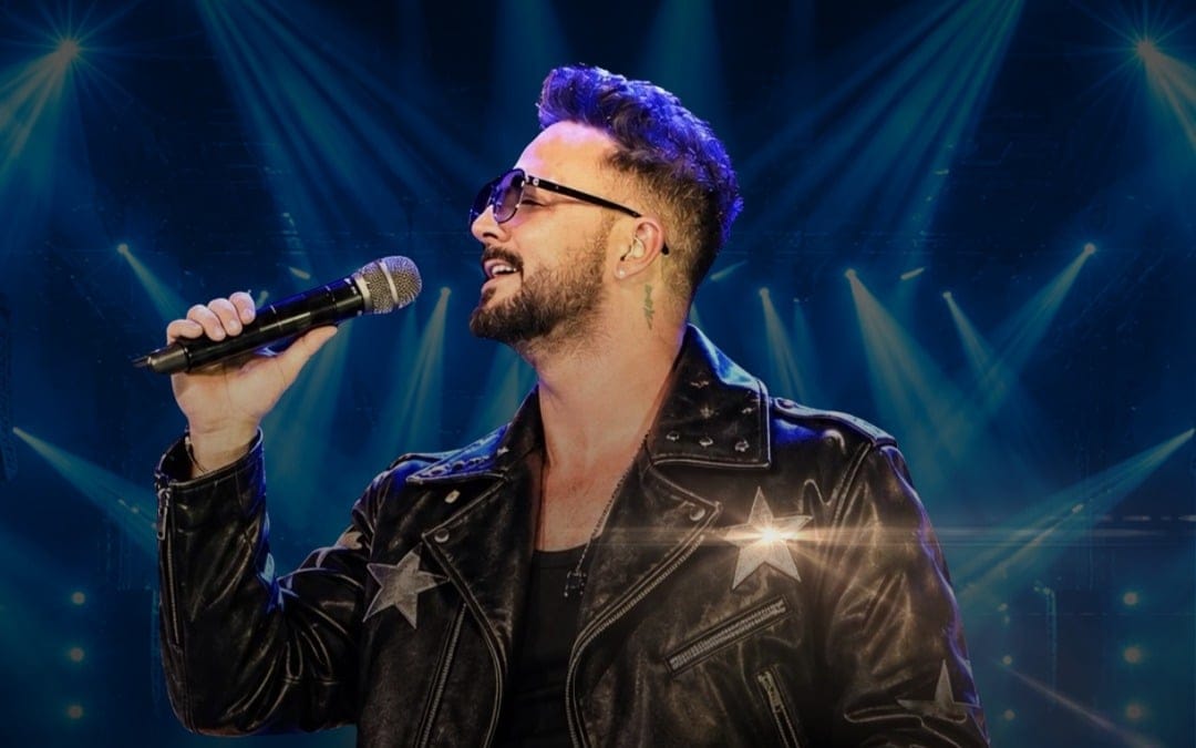 Gökhan Özen - Live In Concert