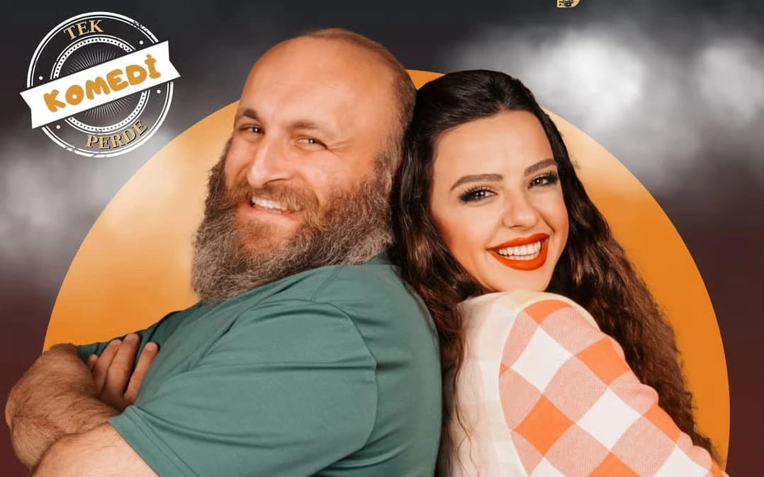 Hangisi Gerçek Tiyatro Oyunu