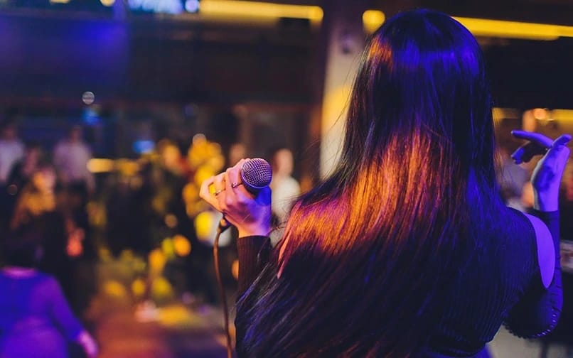Karaoke Gecesi w/ Alper Yeşildağ