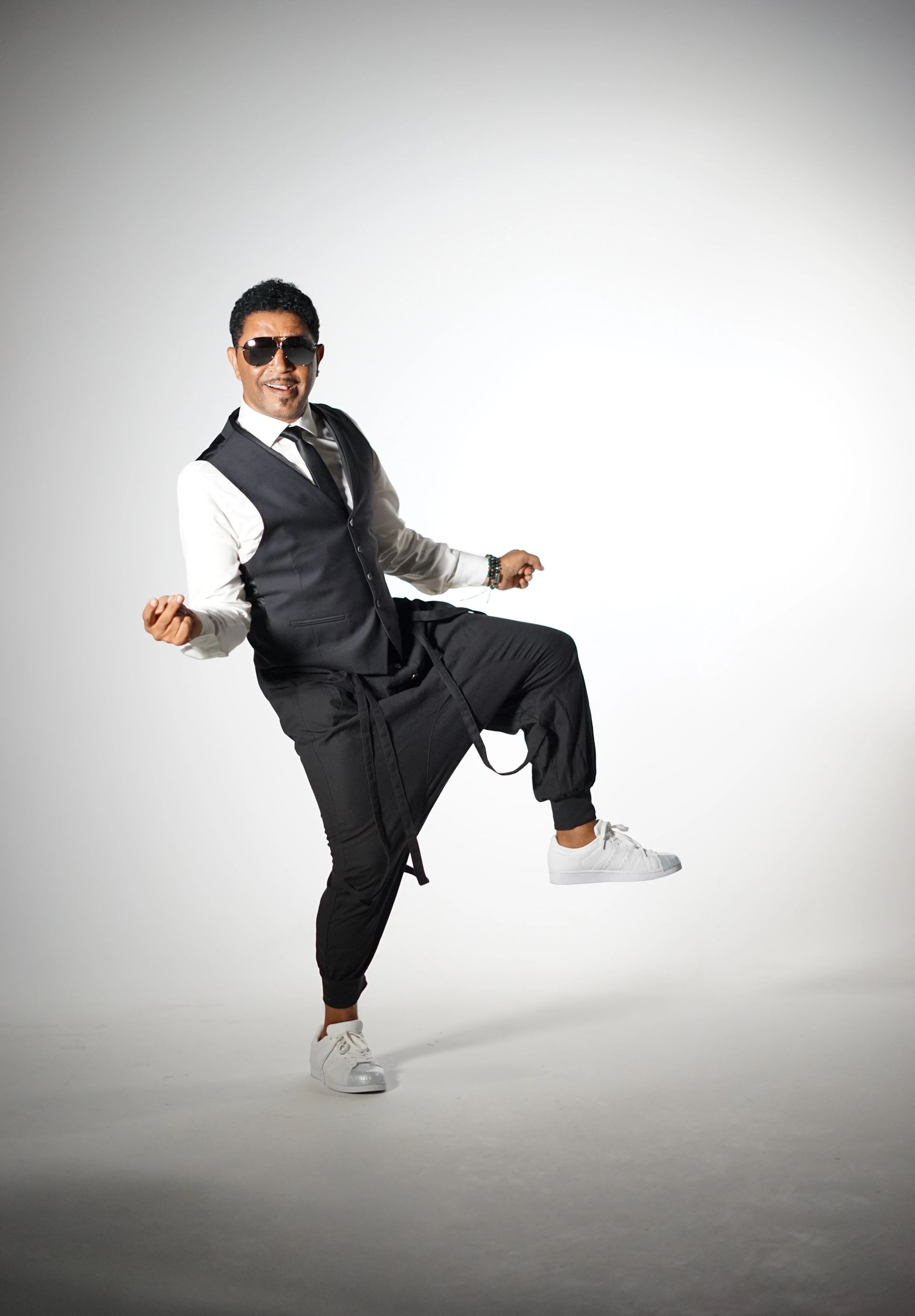 Mansur Ark İle 90'lar 2000'ler Türkçe Pop Parti