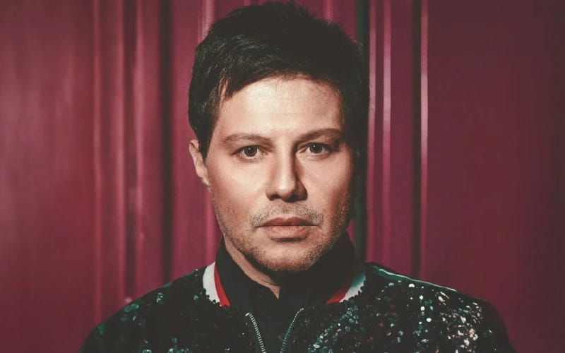 %100 Müzik Sunar:Mirkelam