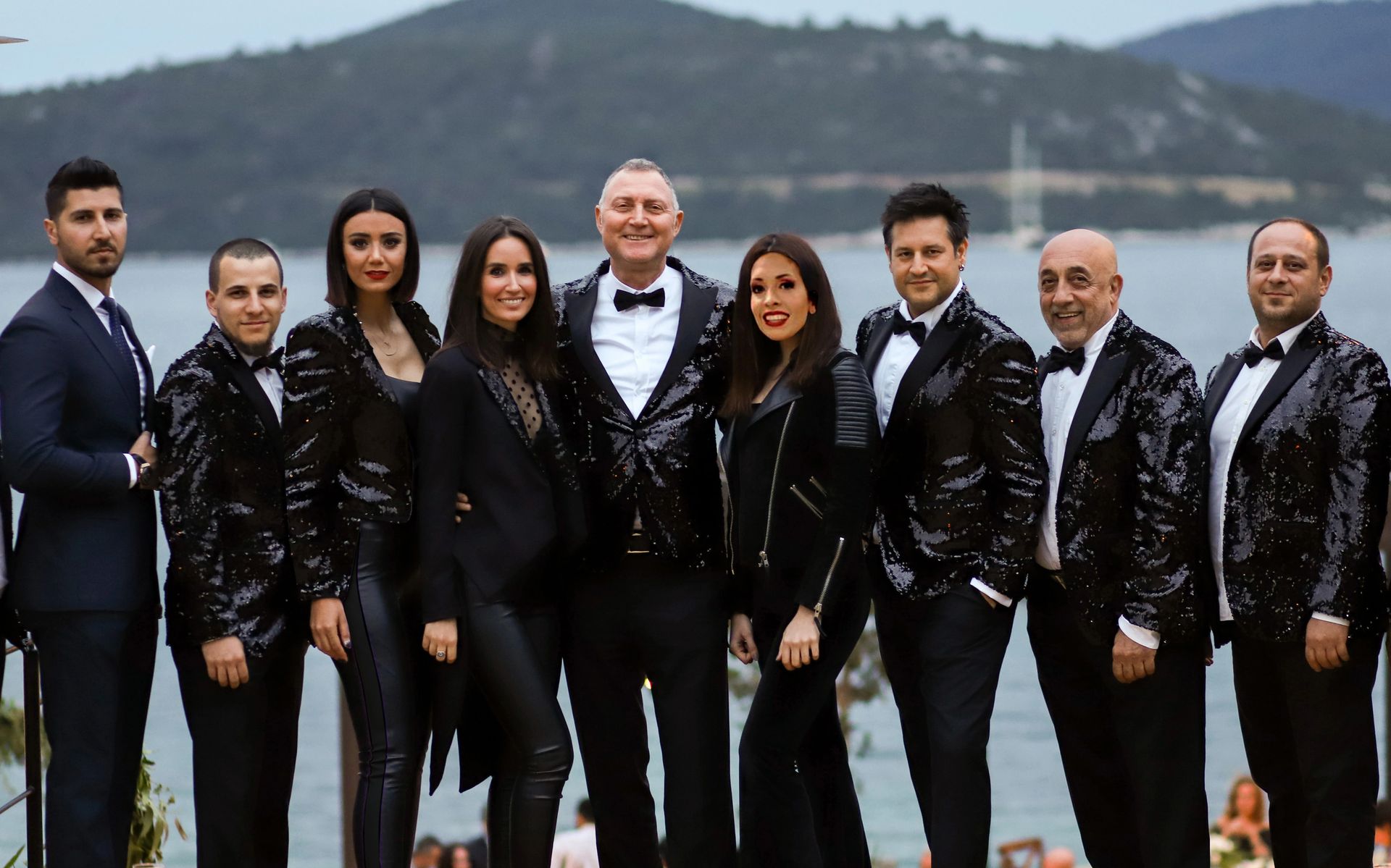 Muhittin Yıldız - Sunshine Band Yeni Yıl Konseri