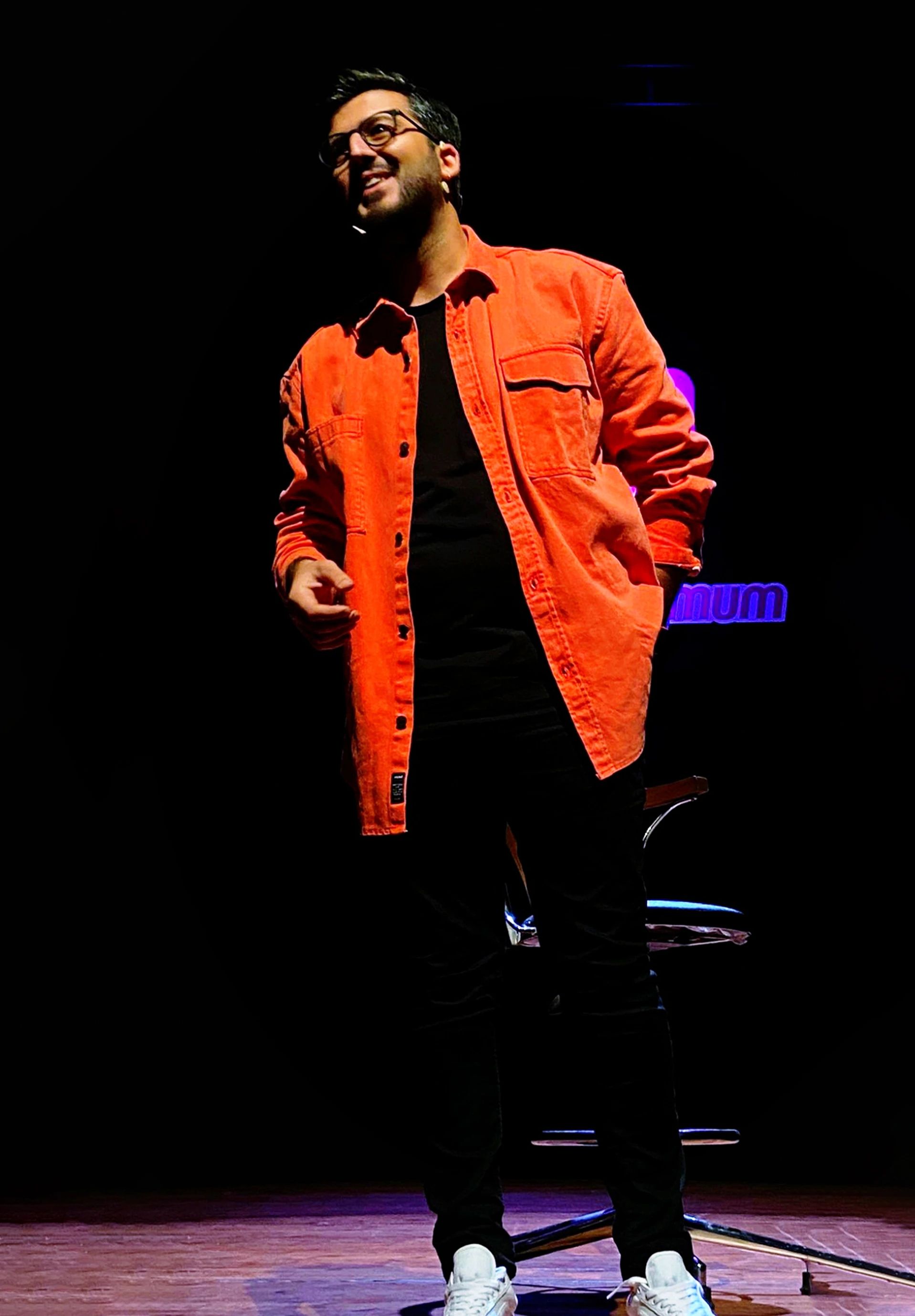 Öyle İş mi Olur!? - Berkant Priştine ( Oyun Berkant Priştine Stand Up Olarak Açılmalı)