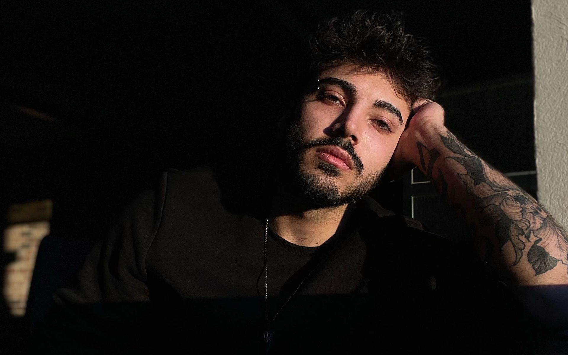 Salih Akbıyık & Kıymık