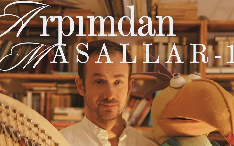 Şarkı Söyleyen Göl