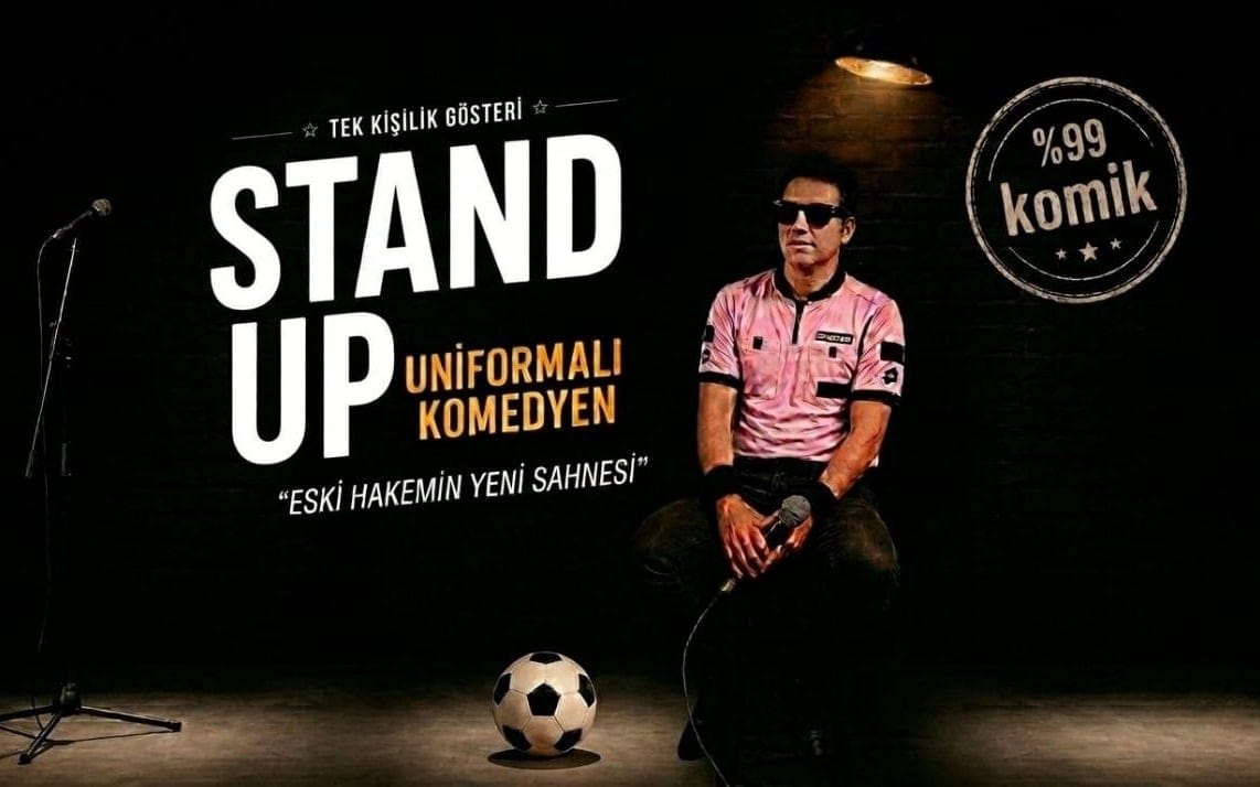 Üniformalı Komedyen Stand Up