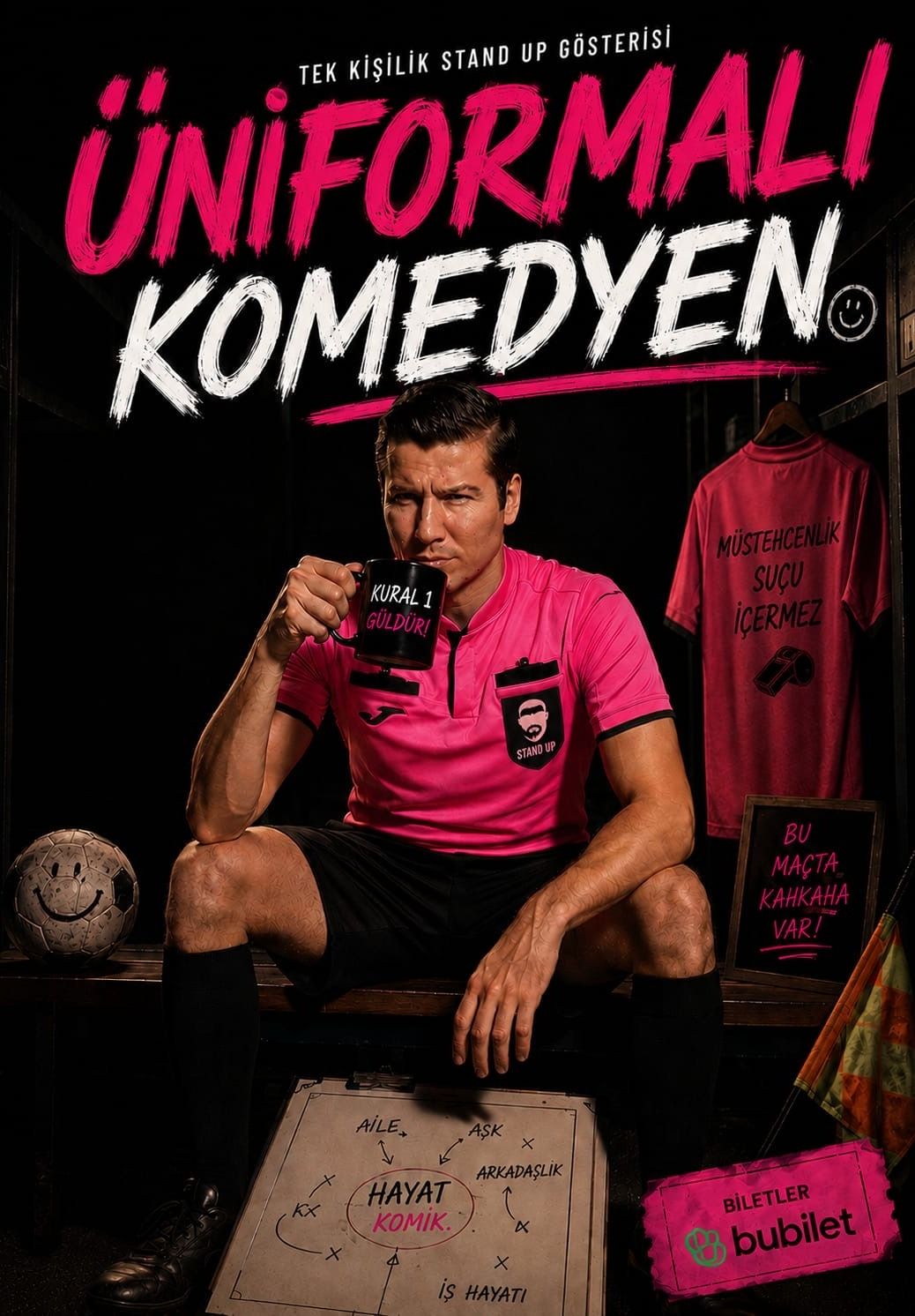 Üniformalı Komedyen Stand Up