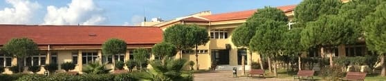 Buca Işılay Saygın Güzel Sanatlar Lisesi Konferans Salonu görseli