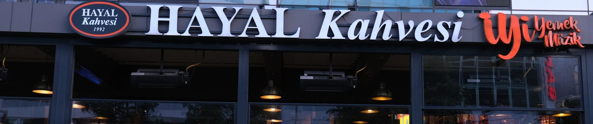 Hayal Kahvesi Hilton İstanbul Kozyatağı Premium görseli