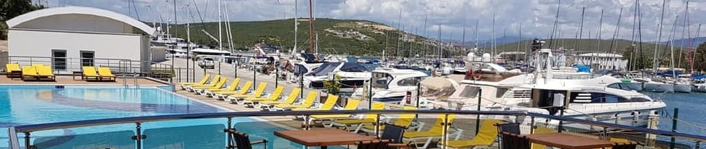 Lighthouse Pool&Pub görseli