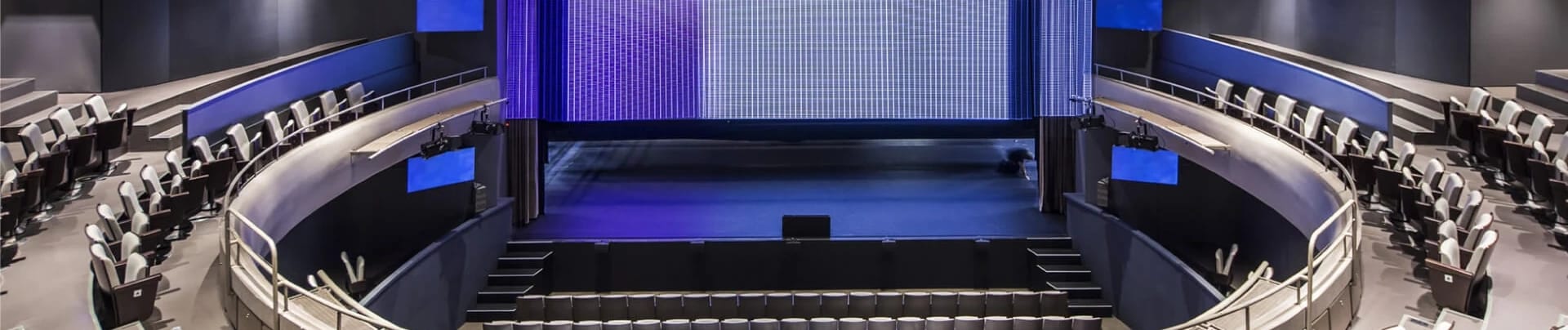 Zorlu PSM - Turkcell Platinum Sahnesi görseli