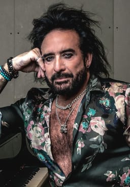Marco Mendoza