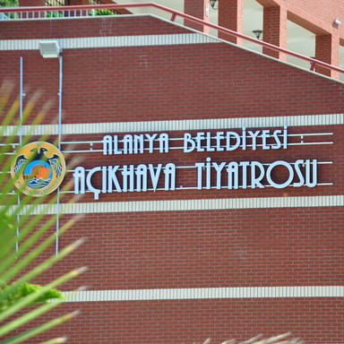 Alanya Açıkhava Tiyatrosu görseli