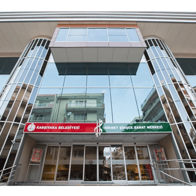 Karşıyaka Belediyesi Hikmet Şimşek Sanat Merkezi görseli