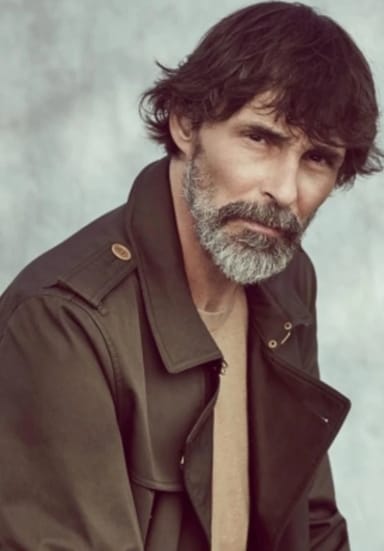 Erdal Beşikçioğlu