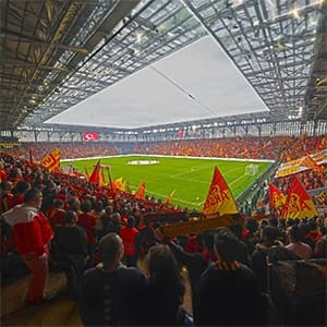 Gürsel Aksel Stadyumu