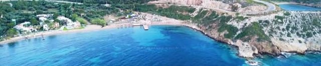 Mambo Beach Club