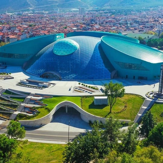 Nihat Zeybekçi Kongre ve Kültür Merkezi - Fatma Yıldız Salonu