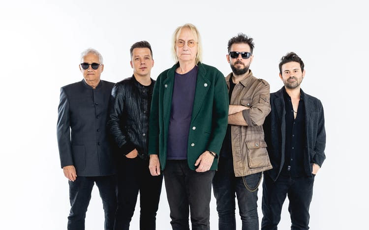 Bulutsuzluk Özlemi Konseri