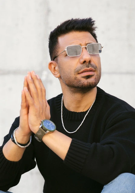 Cüneyt Tek