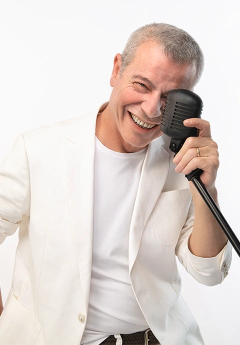 Levent Yüksel sanatçı fotoğrafı