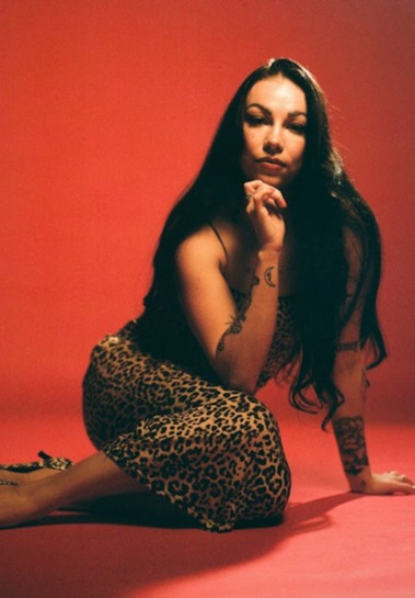 Melina sanatçı fotoğrafı