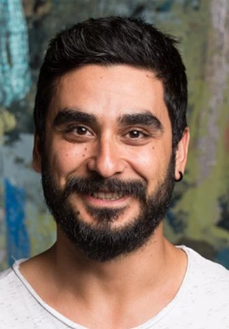 Sedat  Bilenler sanatçı fotoğrafı
