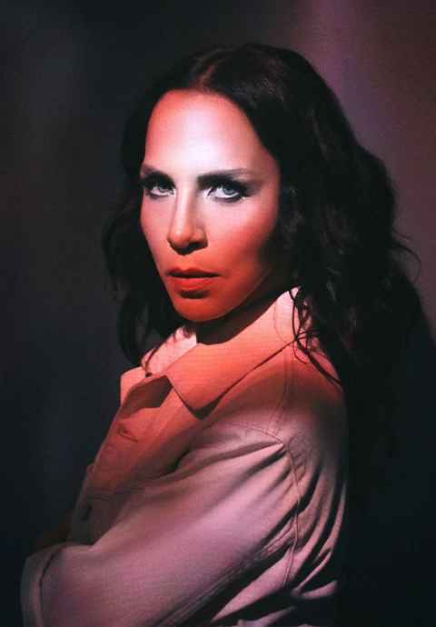 Sertab Erener sanatçı fotoğrafı