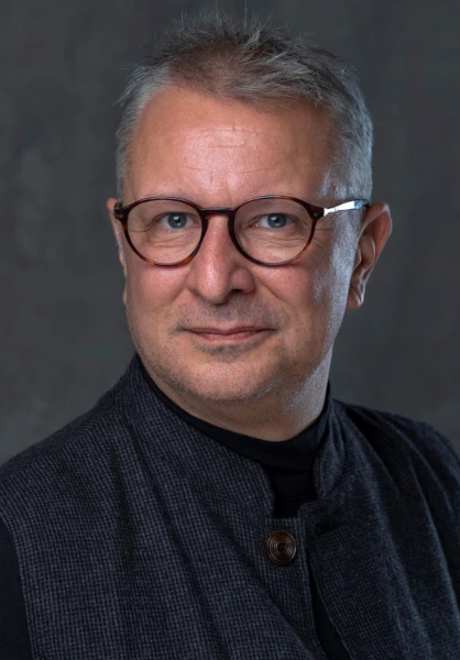 Yekta Kopan